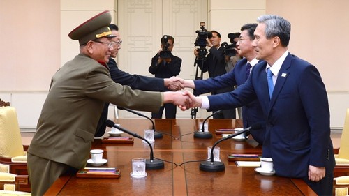 Koreas to resume high-level talks on easing tension - ảnh 1